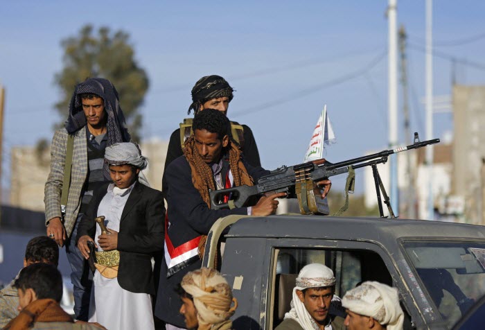 «هيومن رايتس ووتش» تتهم الحوثيين باحتجاز رهائن وتعذيب معتقلين